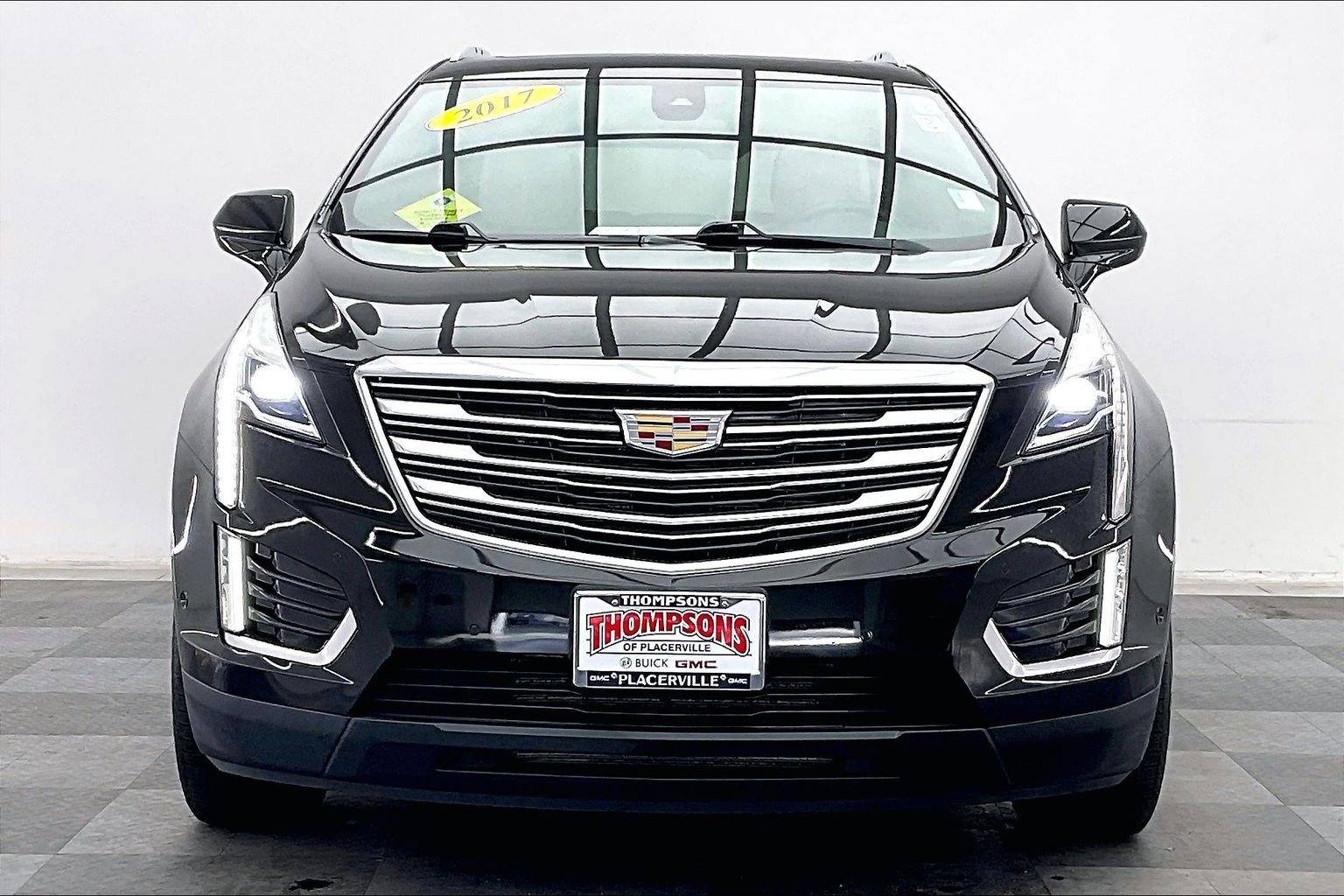 Used 2017 Cadillac XT5 Premium Luxury with VIN 1GYKNERS2HZ284292 for sale in Placerville, CA