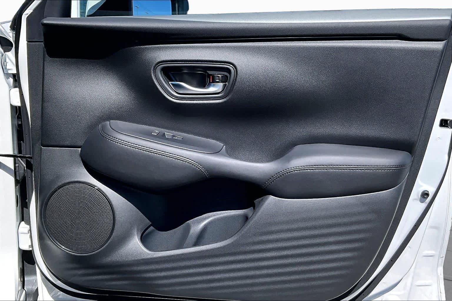 2026 Honda HR-V LX - Photo 22