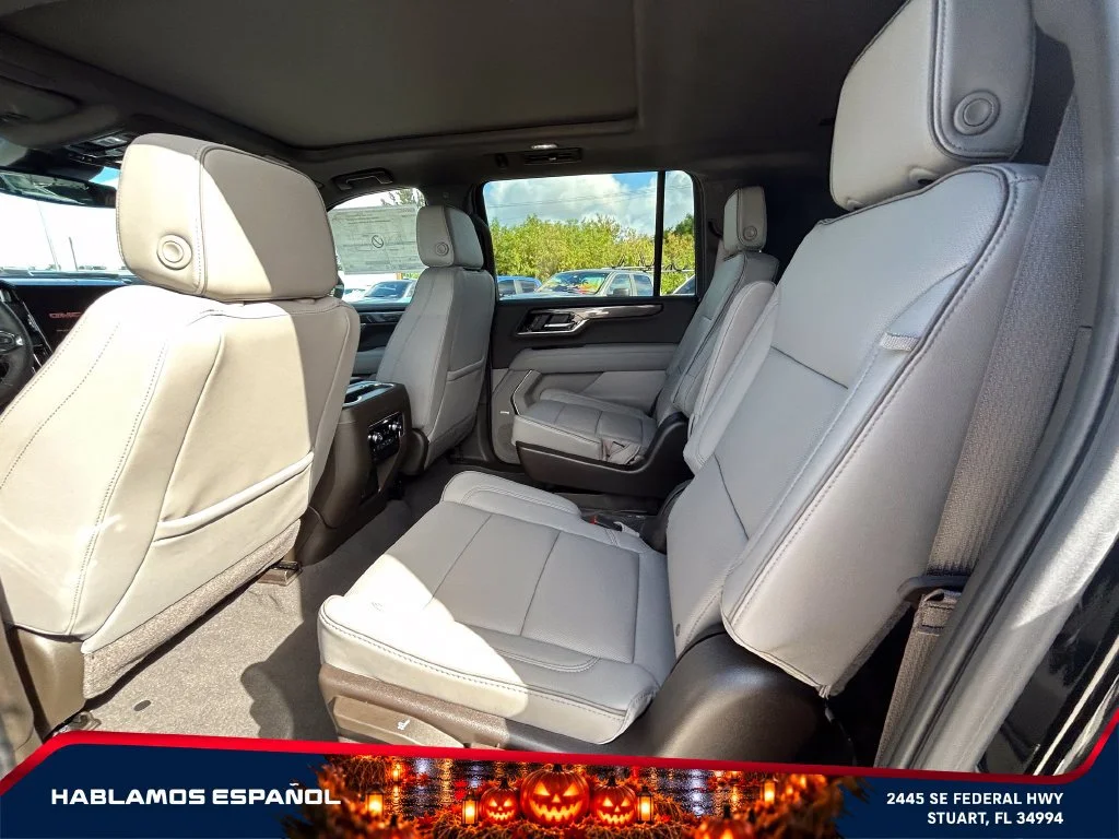 New 2026 Onyx Black GMC Elevation image 13