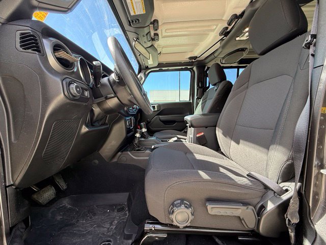 Used 2023 Gray Jeep Sport image 10