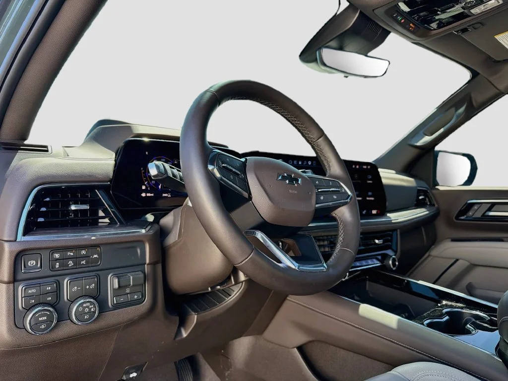Used 2026 Gray Chevrolet Z71 image 9