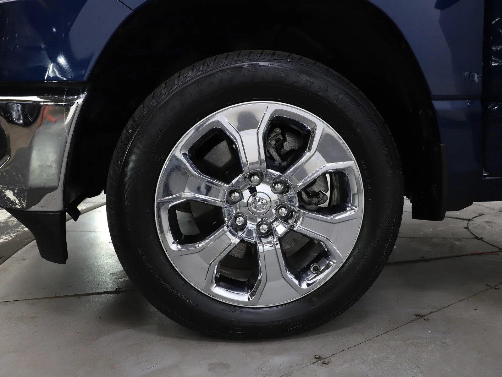 Used 2023 Patriot Blue Pearlcoat Ram Big Horn/Lone Star image 31