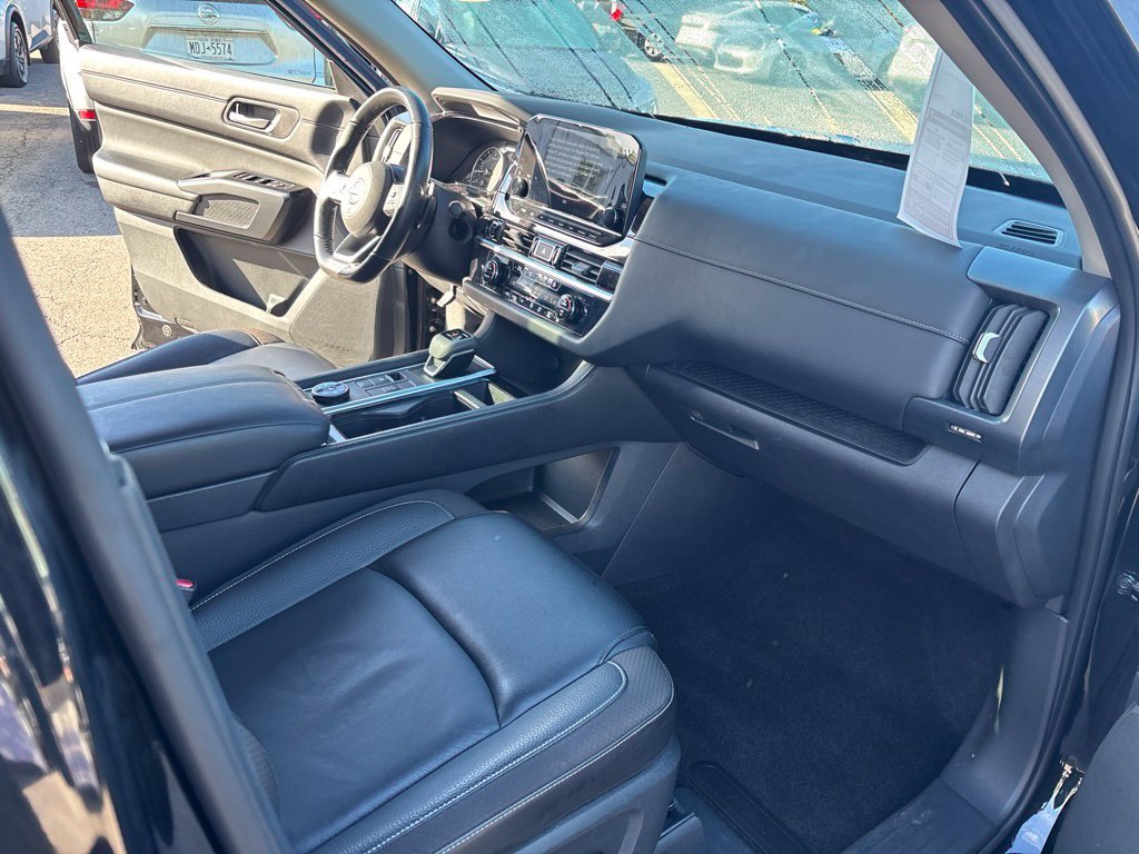 Used 2024 Black Nissan SL image 23