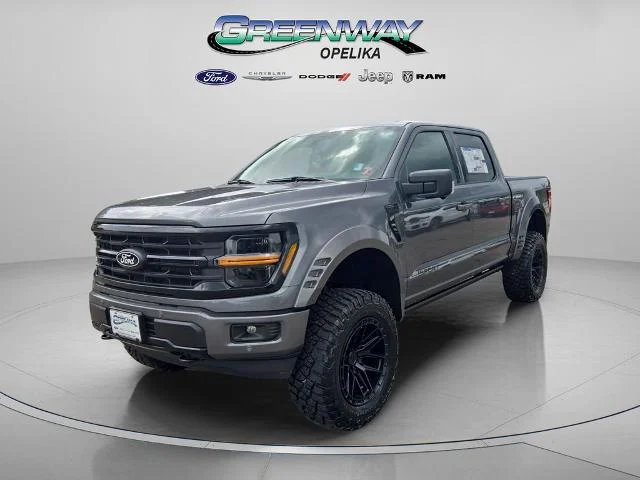 New 2026 Carbonized Gray Metallic Ford XLT image 3