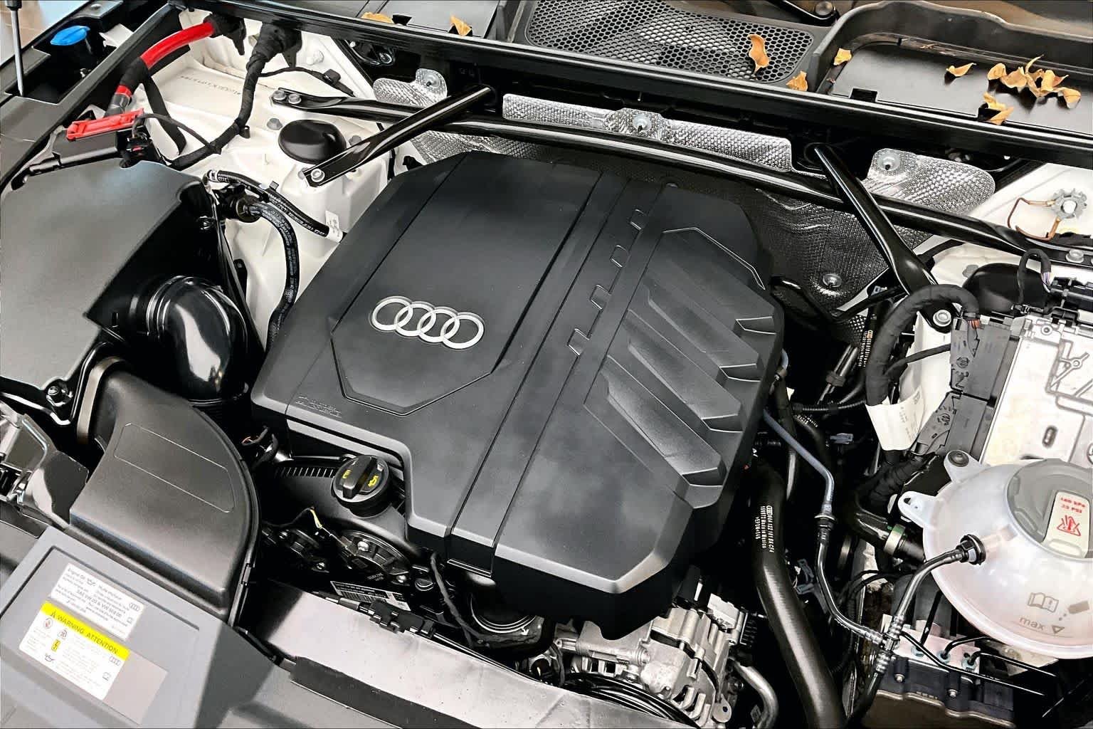 Used 2022 Glacier White Metallic Audi S line Premium Plus image 31