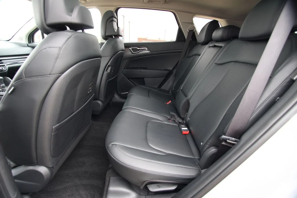 New 2026 Gray Kia EX image 7