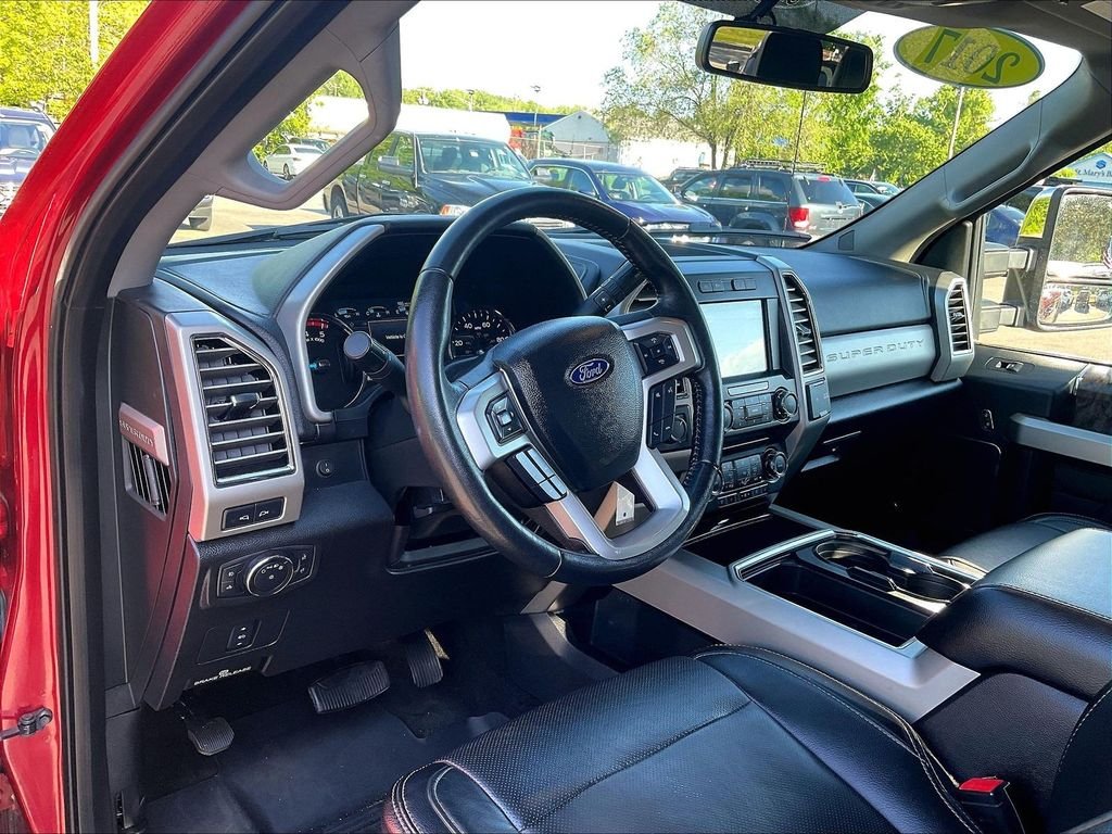 Used 2017 Red Ford Lariat image 8
