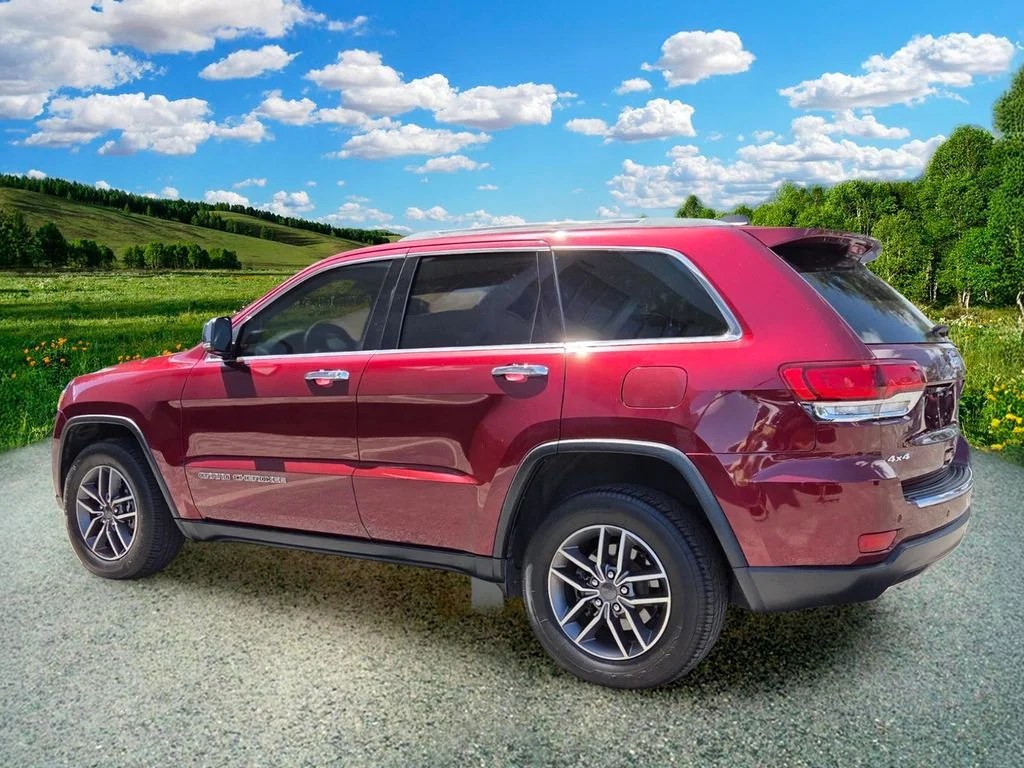 Used 2020 Red Jeep Limited image 4