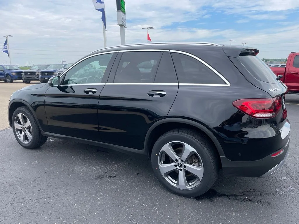 Used 2022 Black Mercedes-Benz GLC 300 image 6