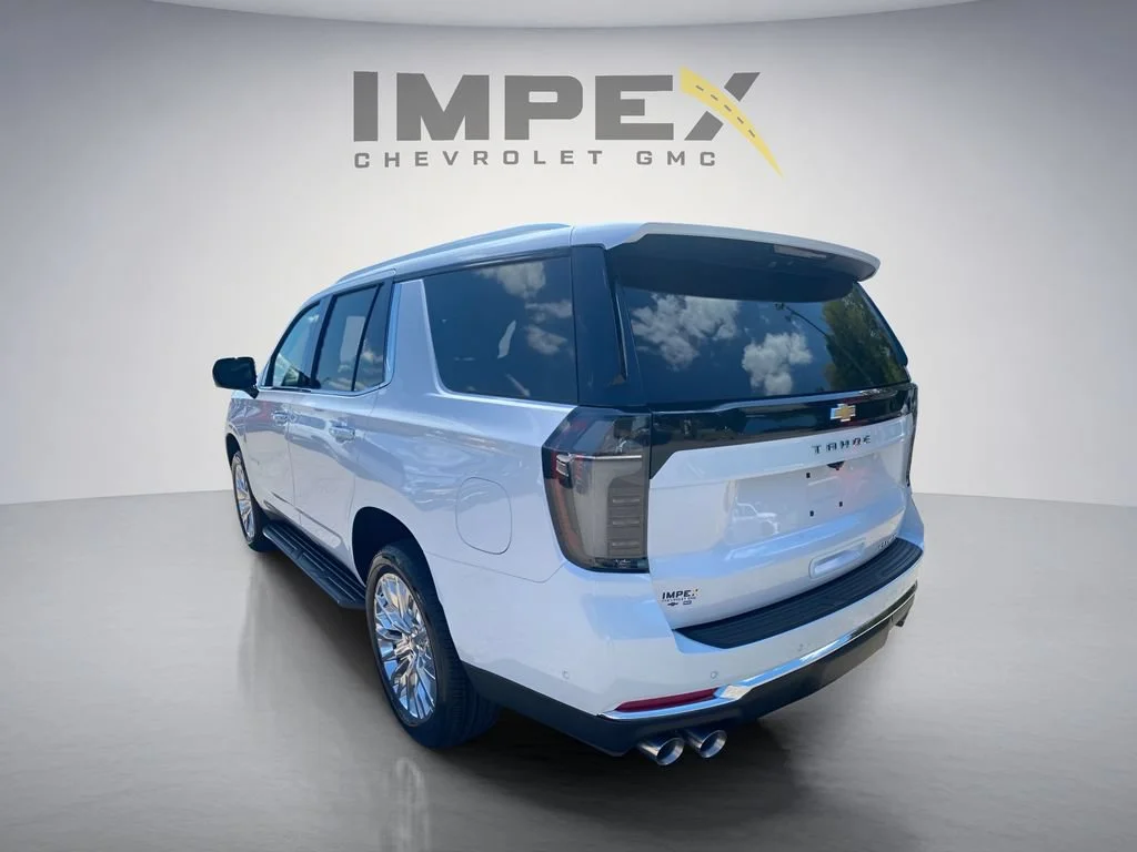 New 2026 Polar White Tricoat Chevrolet Premier image 3
