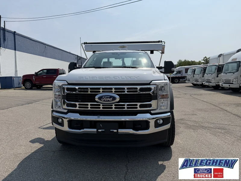 New 2026 Oxford White Ford XL image 2