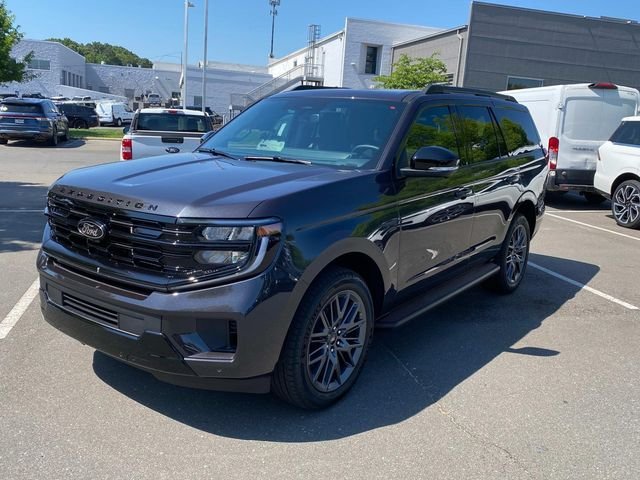 New 2026 Gray Ford Platinum image 3