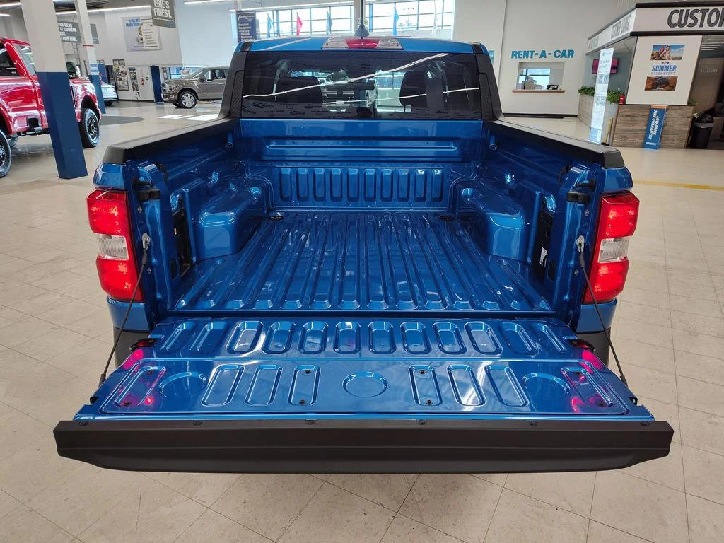 New 2026 Velocity Blue Ford XLT image 9