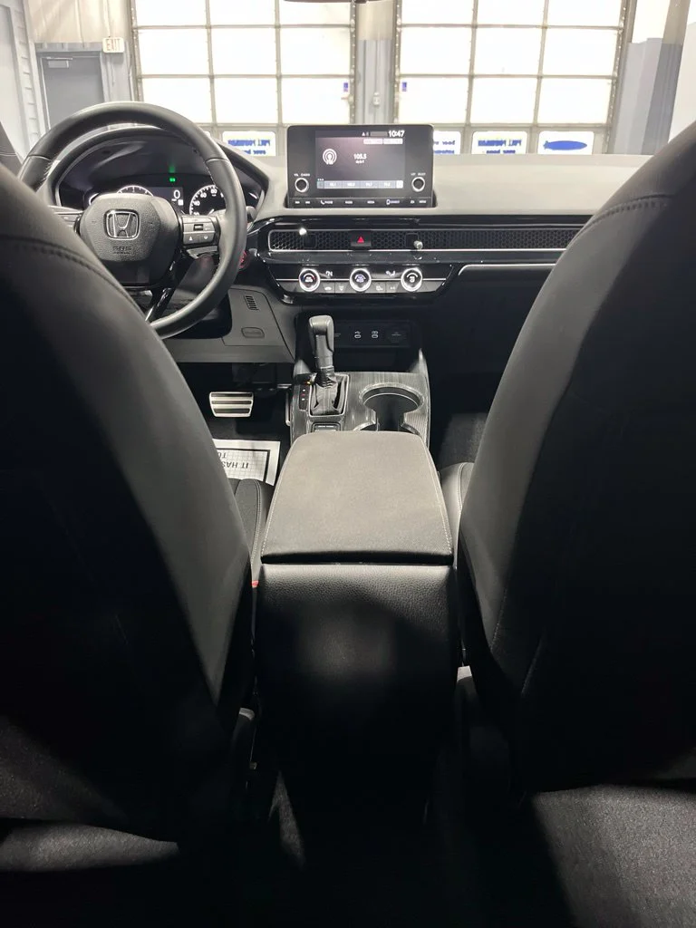 2026 Honda Civic Hatchback Sport - Photo 27