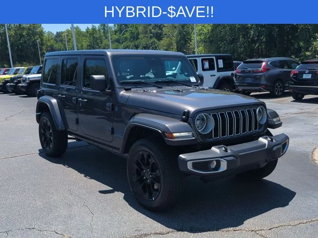 Used 2025 Gray Jeep Sahara 4xe image 7