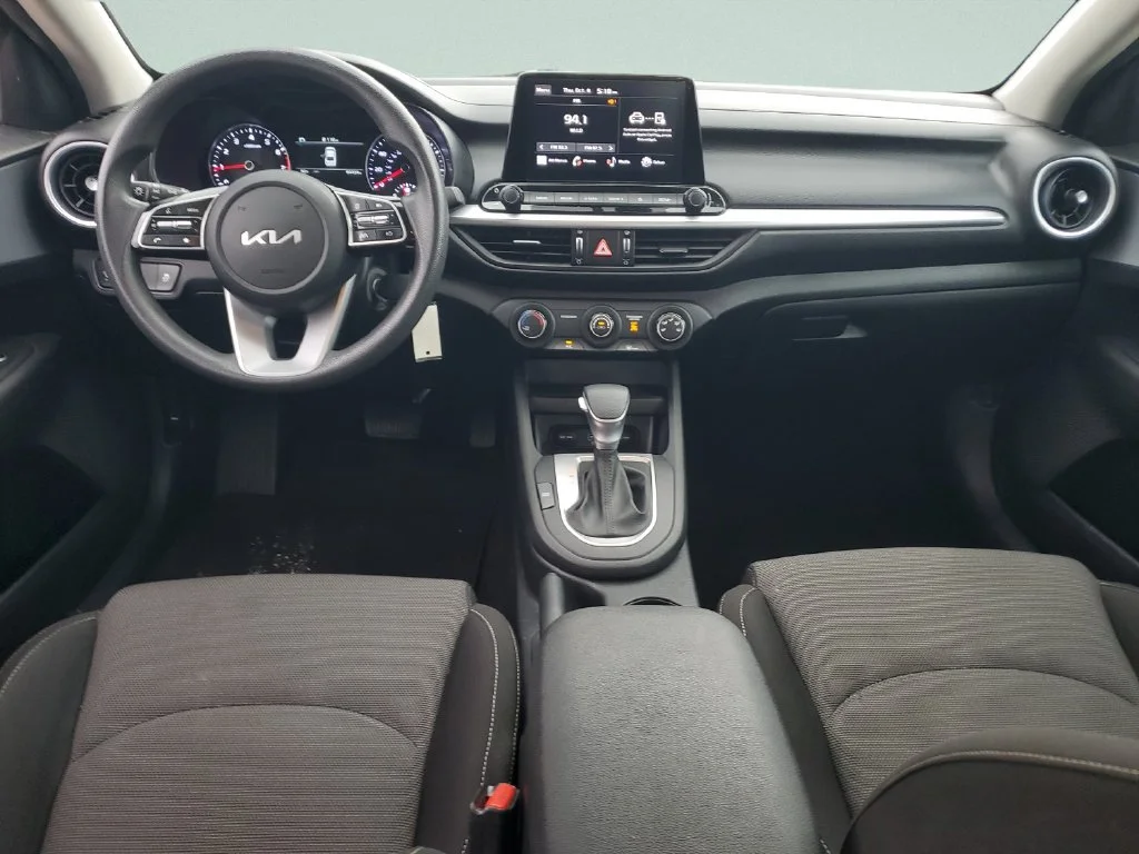 Used 2023 Orange Kia LXS image 11