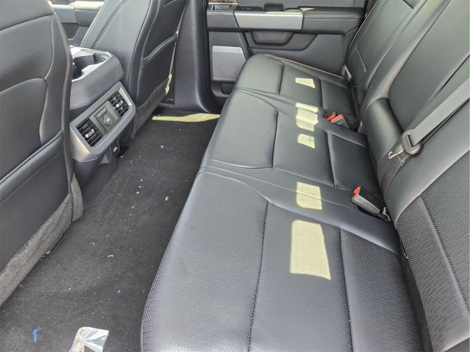 New 2026 Agate Black Metallic Ford F-250® Lariat® image 18