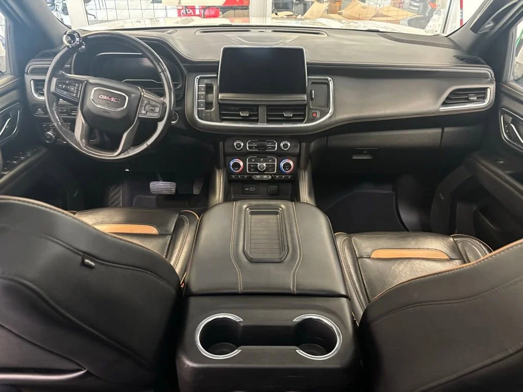 2022 GMC Yukon AT4 - Photo 22