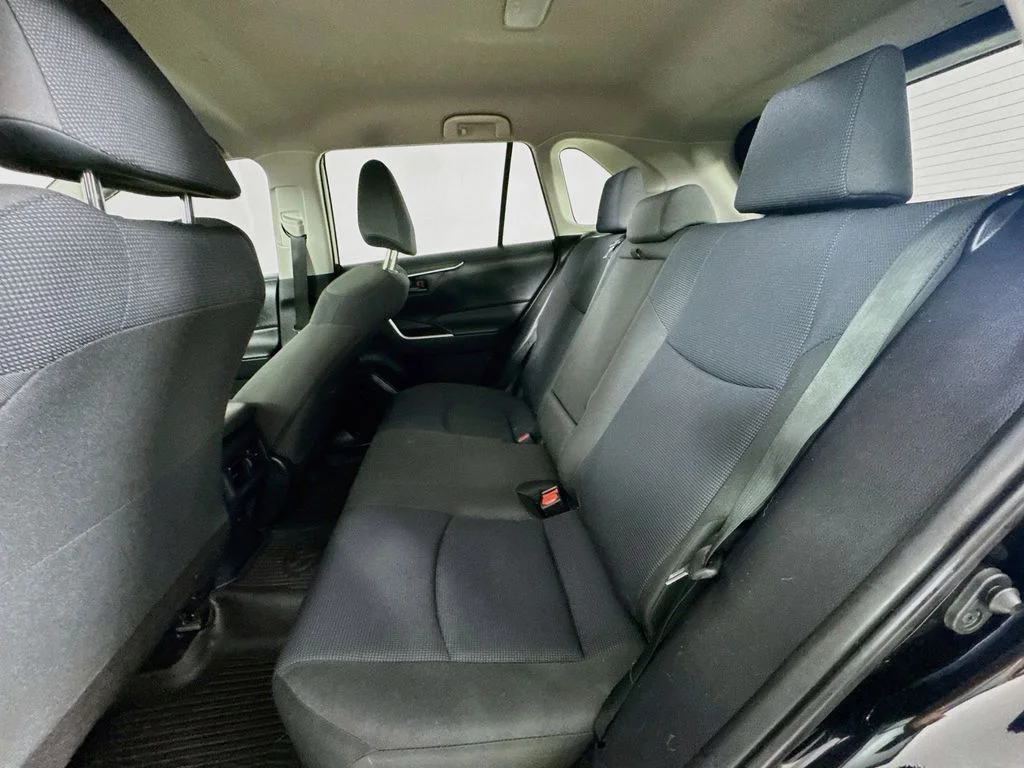 Used 2022 Midnight Black Metallic Toyota LE image 28