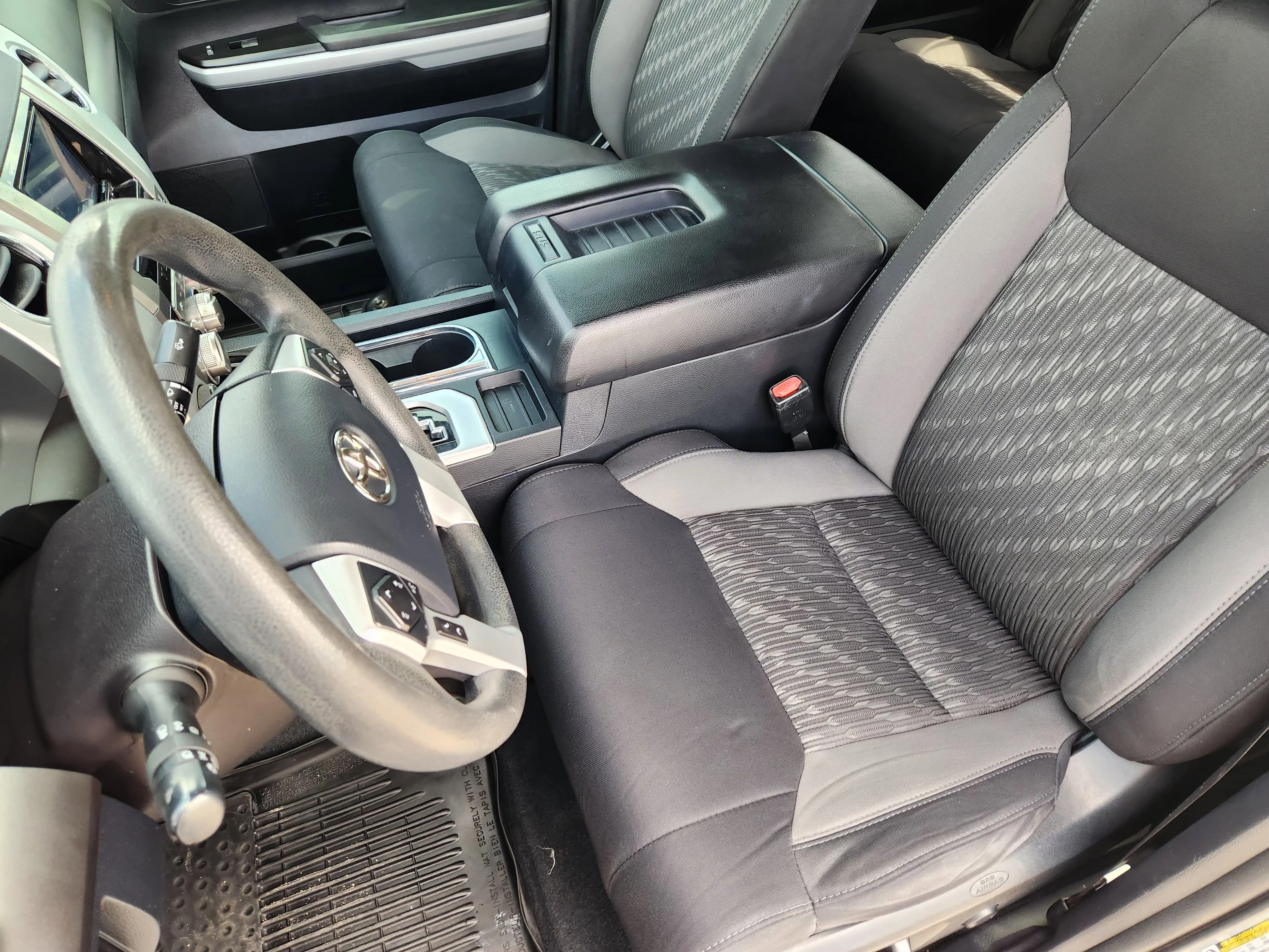 Used 2019  Toyota SR5 image 15