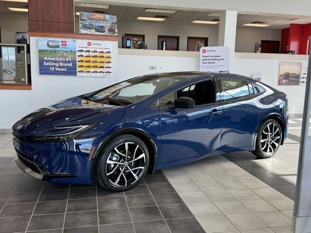 2026 Toyota Prius Plug-in Hybrid XSE Premium - Photo 7