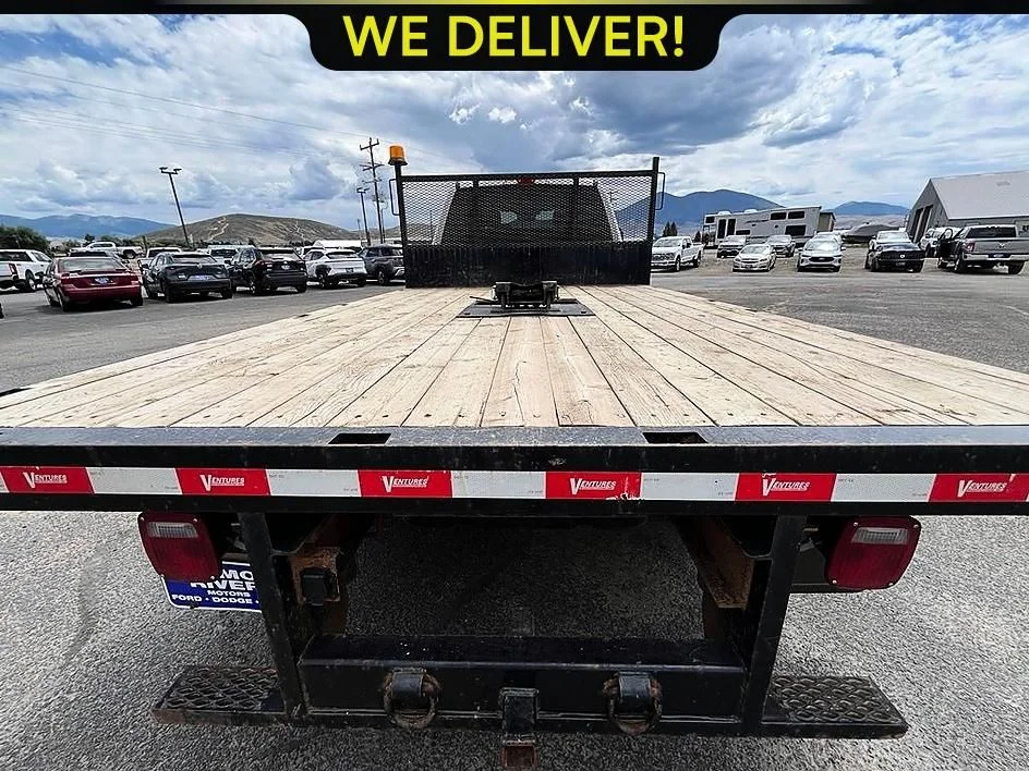 2024 Ford F-550 Super Duty Chassis Cab XL - Photo 18