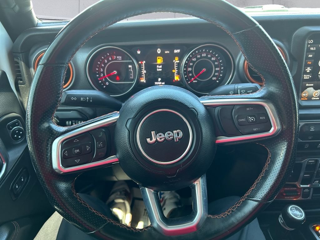 Used 2022 White Jeep Mojave image 9
