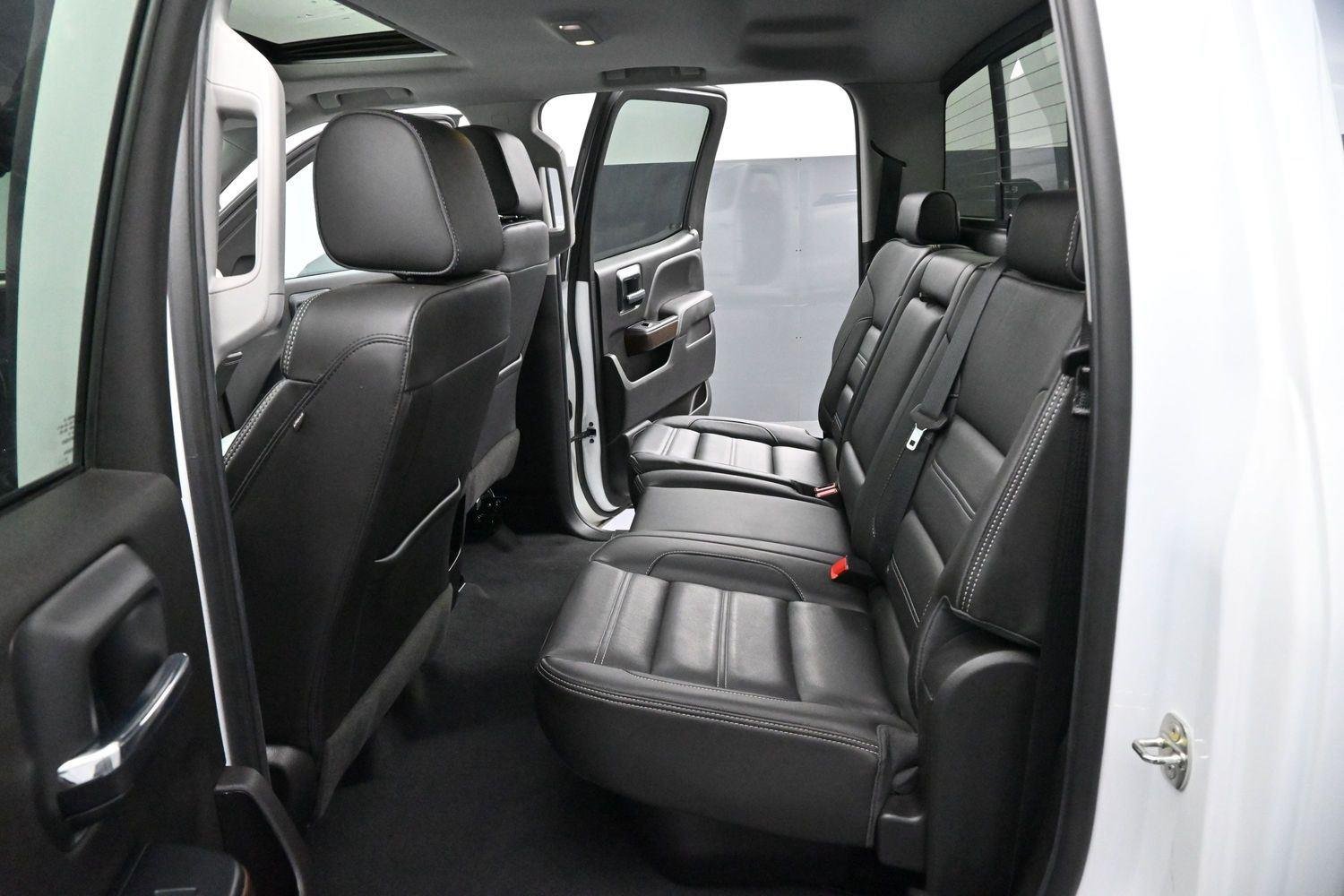 Used 2019 Summit White GMC Denali image 30
