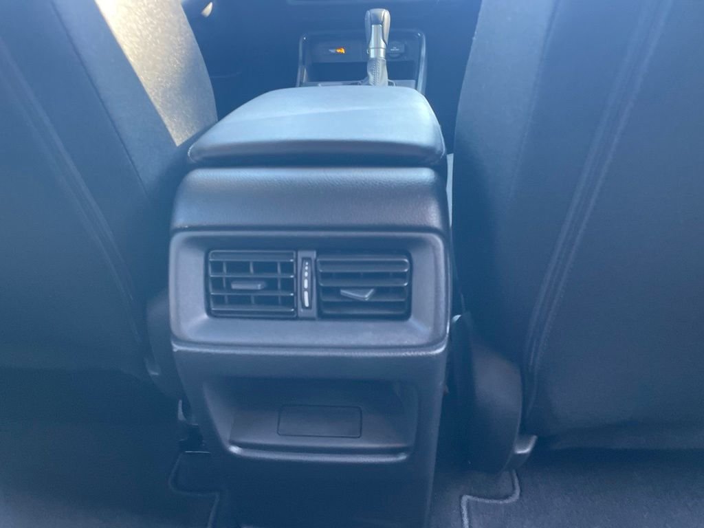 2025 Honda CR-V LX - Photo 21