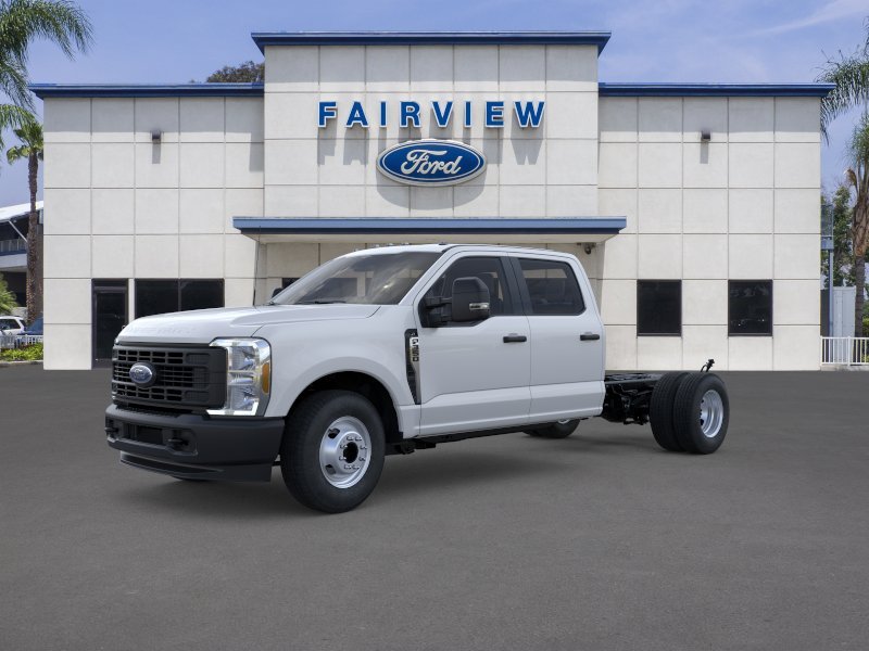 2026 Ford F-350 XL Crew Cab 179-In DRW's photo