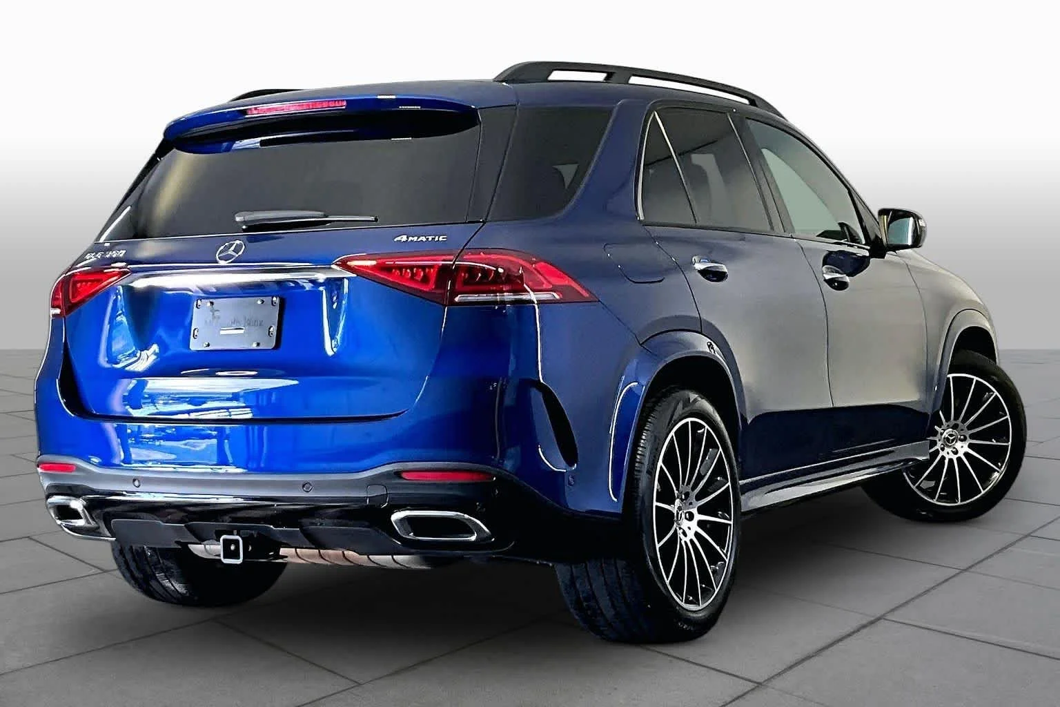 Certified Used 2022 Brilliant Blue Metallic Mercedes-Benz GLE 350 image 24