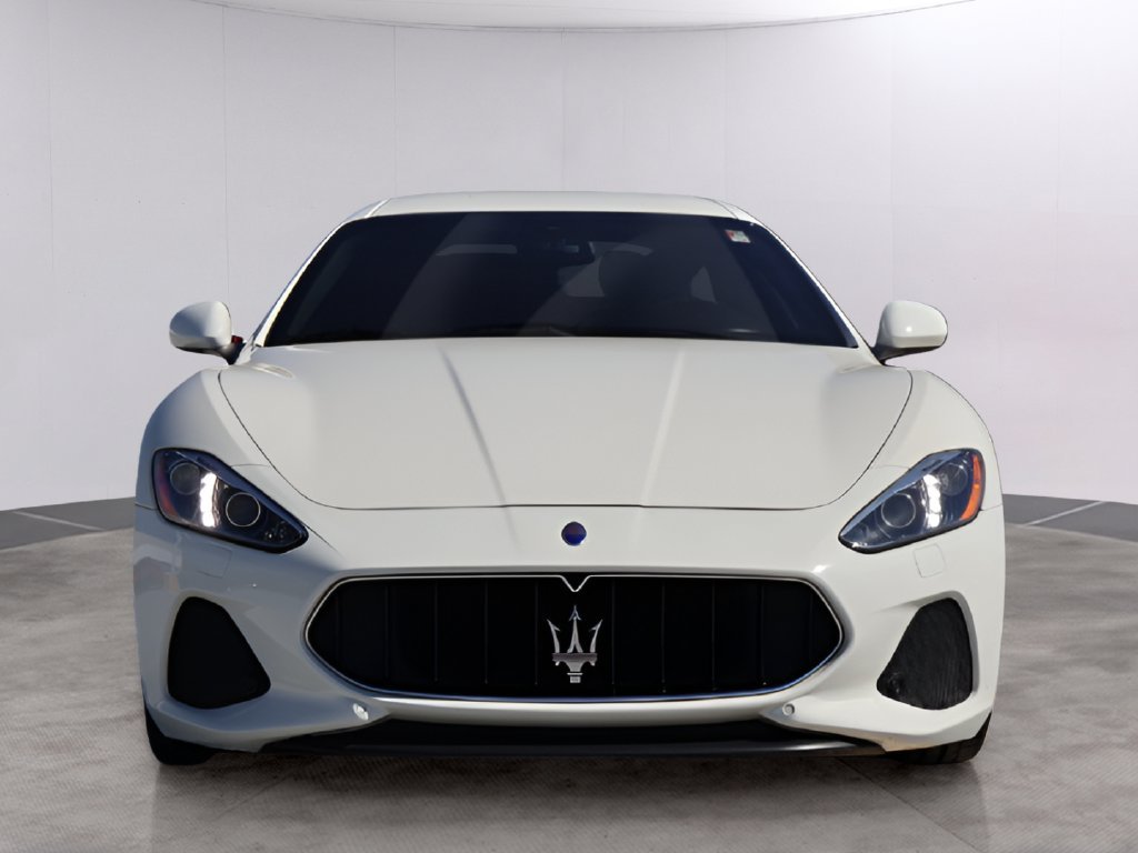 Used 2018 White Maserati Sport image 2