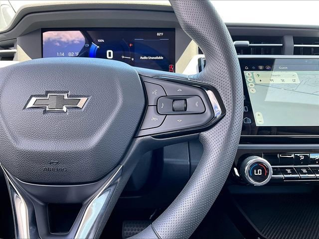 New 2027 Summit White Chevrolet LT image 20