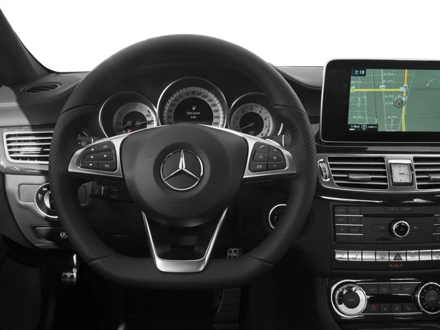 Used 2016 Gray Mercedes-Benz 4MATIC® image 6
