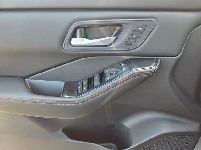 New 2026 Boulder Gray Pearl Nissan Rock Creek® image 20