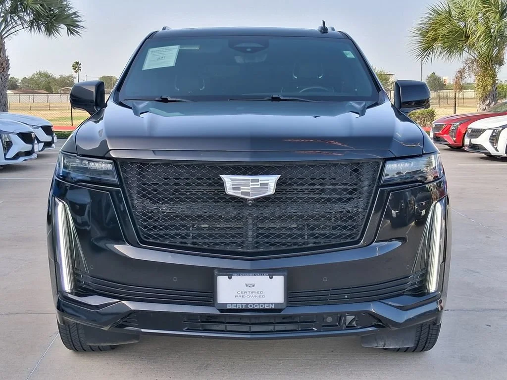 Used 2021 BLACK RAVEN Cadillac Sport image 2