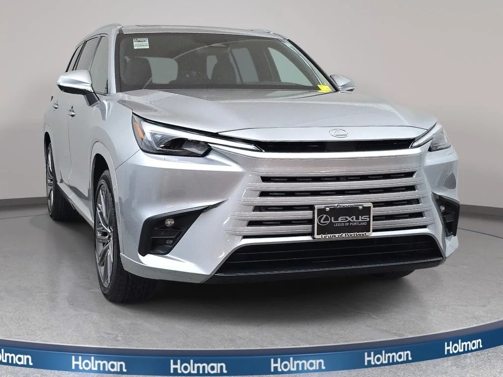 New 2026 Silver Lexus 350 Luxury image 2