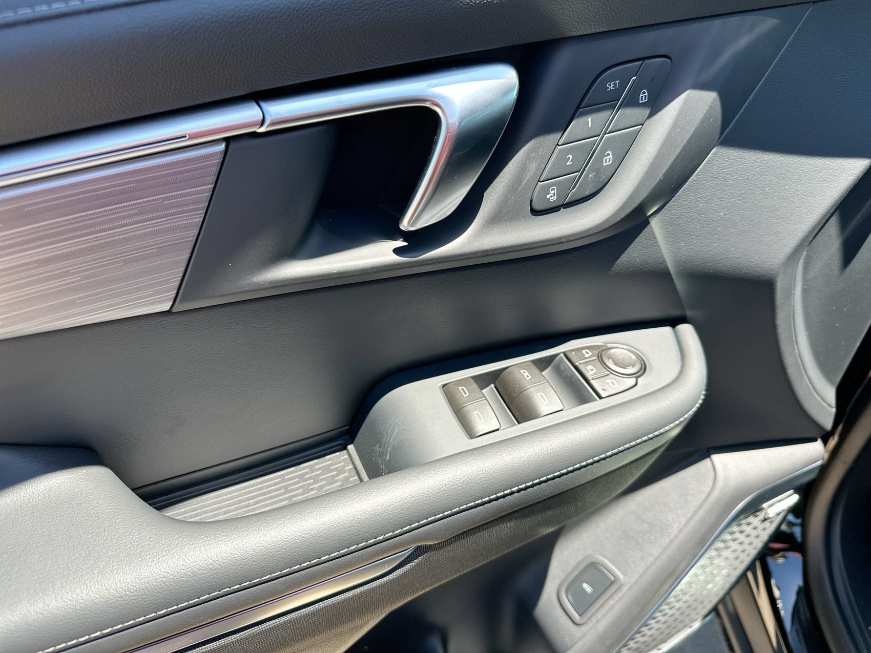 2026 Buick Enclave Preferred - Photo 13
