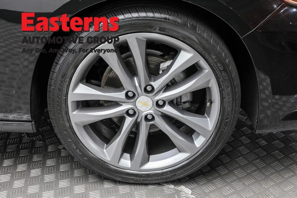 Used 2023 Black Chevrolet LT image 29