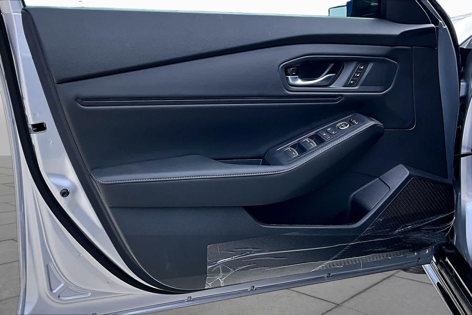 New 2026 Solar Silver Metallic Honda Sport-L Hybrid image 10