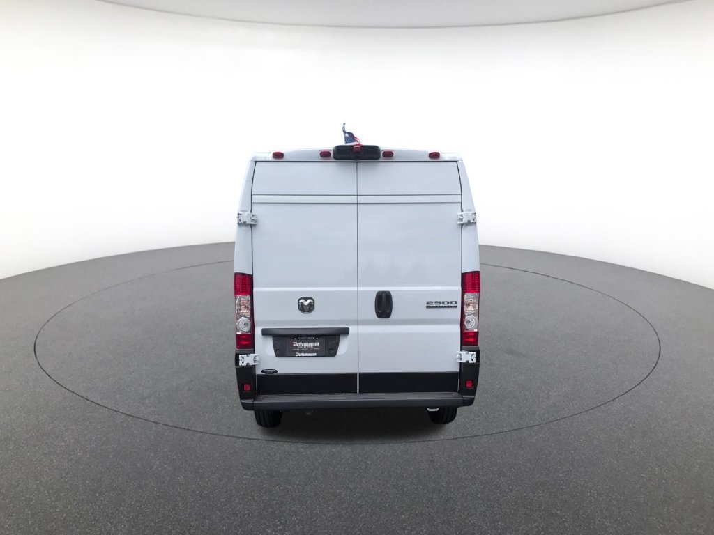 New 2026 Bright White Clear-Coat Exterior Paint RAM High Roof image 7