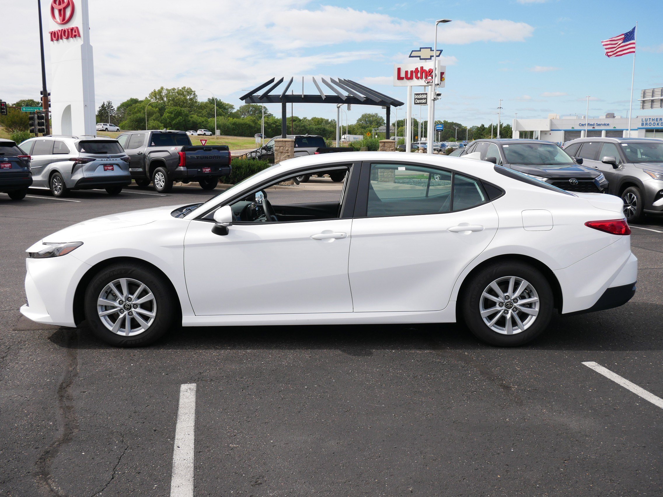 Used 2026 Ice Cap Toyota LE image 4