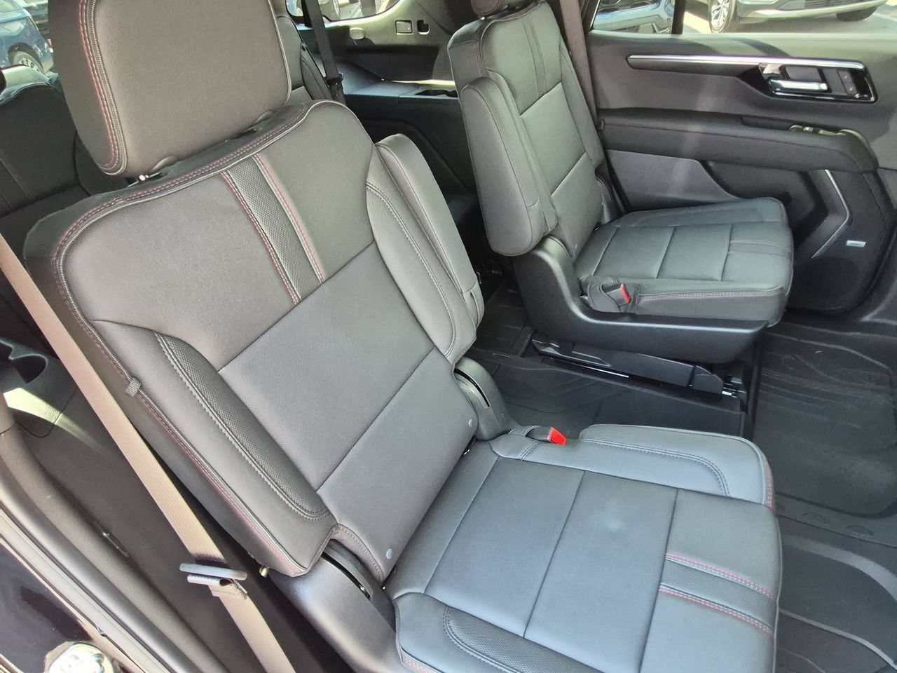 2026 Chevrolet Tahoe RST - Photo 28