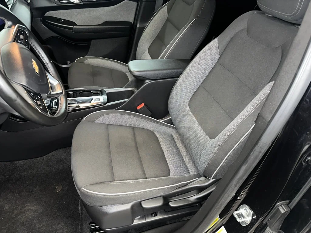 Certified Used 2024 Mosaic Black Metallic Chevrolet LT image 5