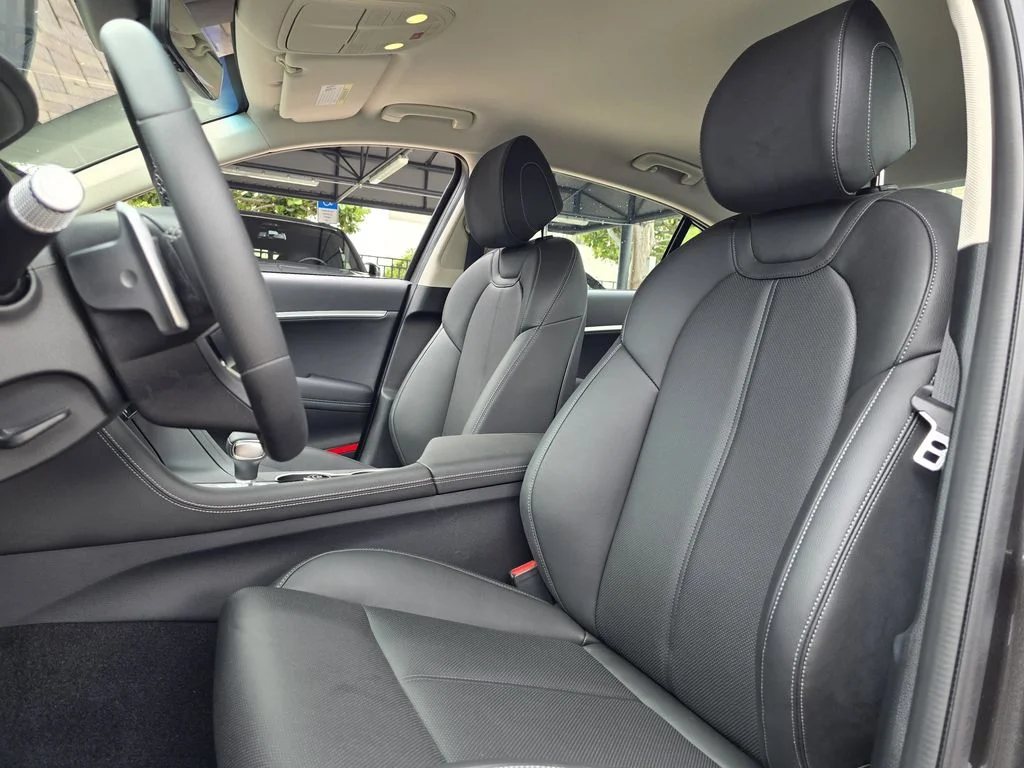 New 2026 Gray Genesis 2.5T image 14