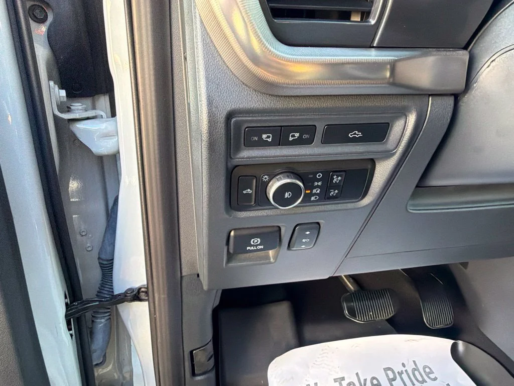 Certified Used 2023 Avalanche Ford Raptor image 30