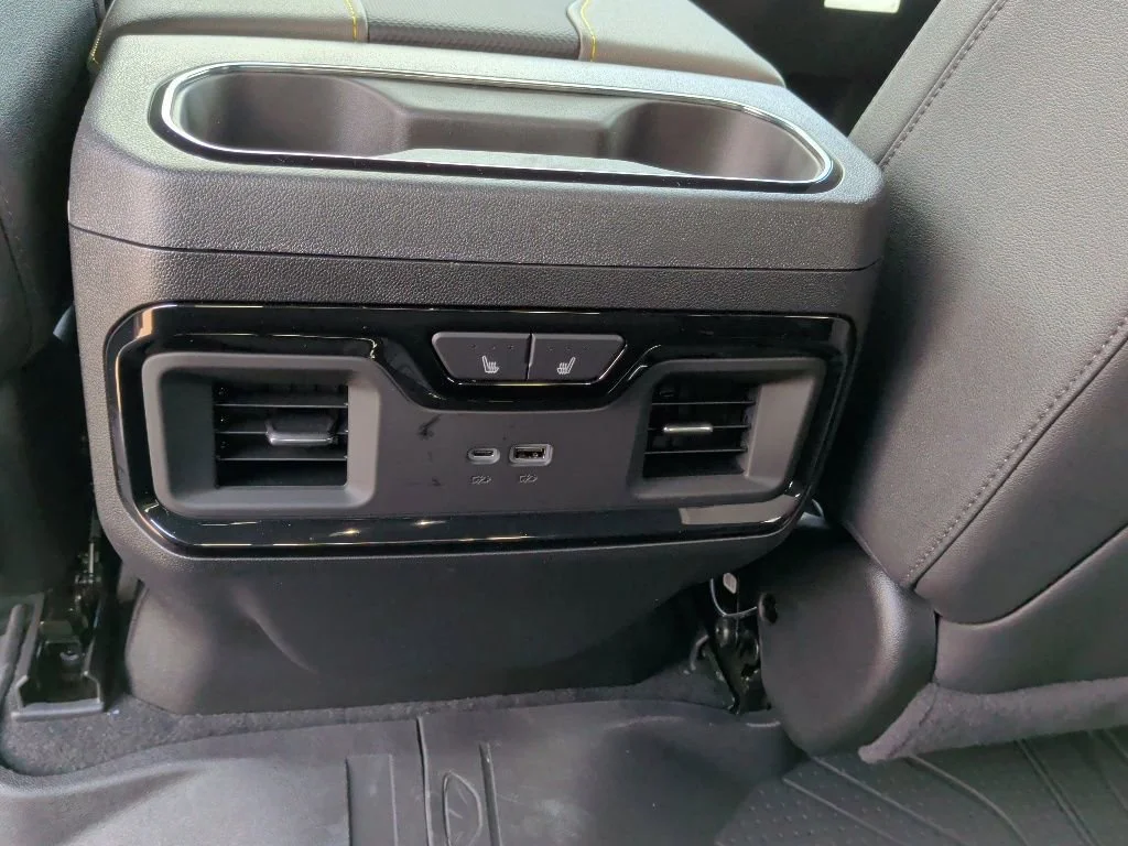 2026 Chevrolet Silverado 2500 HD ZR2 - Photo 42