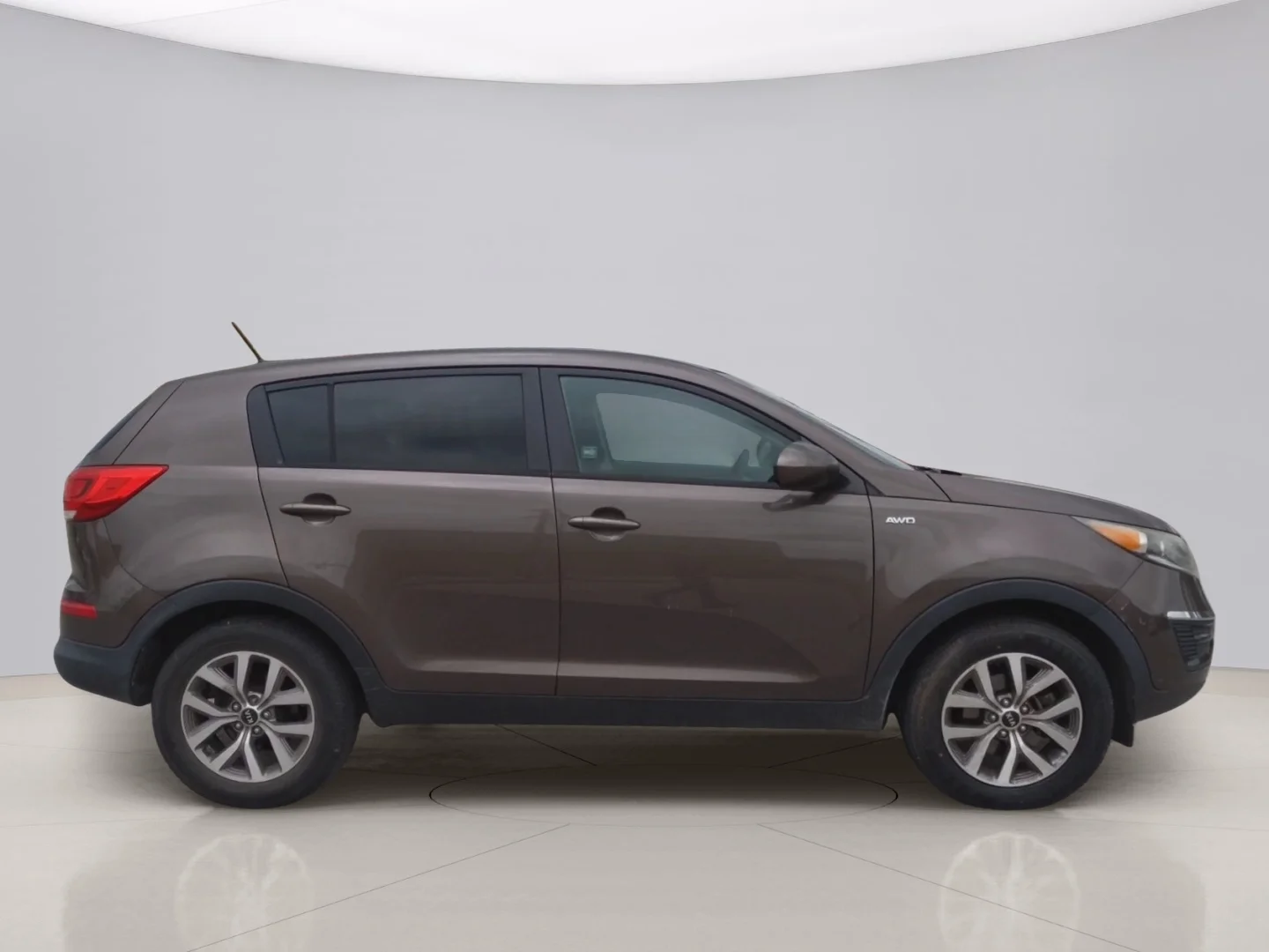 Used 2015 Tan Kia LX AWD image 6