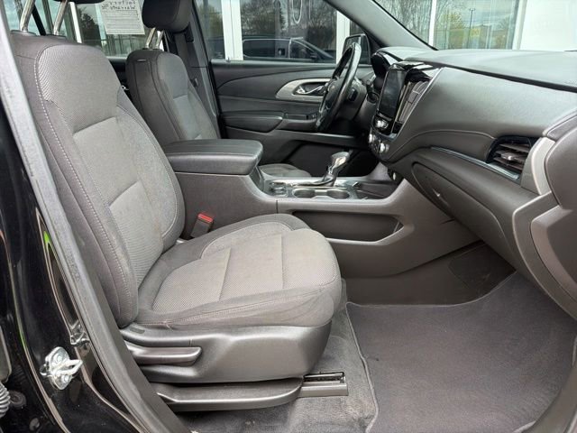 Certified Used 2023 Mosaic Black Metallic Chevrolet LT Cloth image 17
