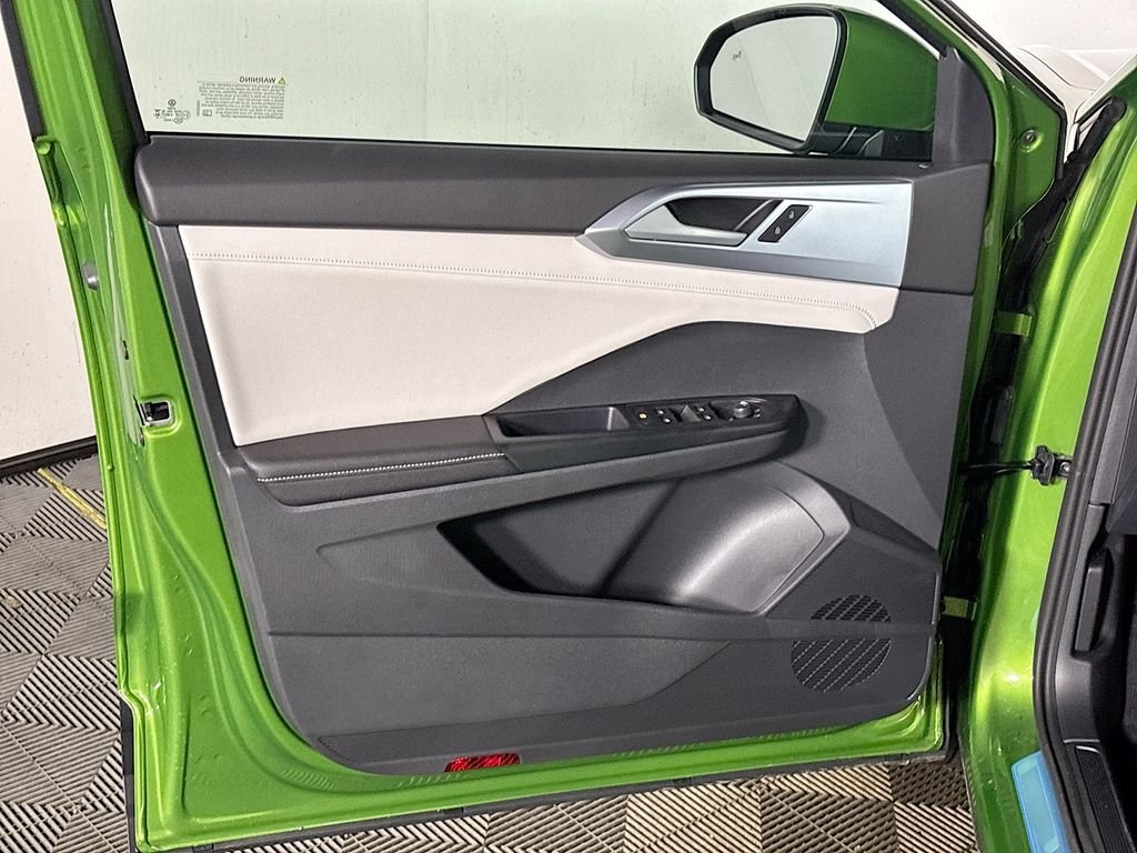 New 2026 Bright Moss Green Metallic Volkswagen 1.5T SE image 10